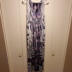 Long Sleevesless Print Dress.